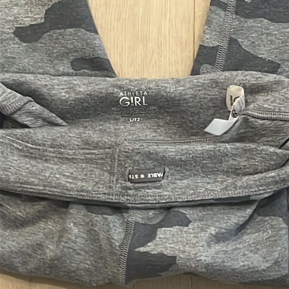 Athleta Girl Printed Chit Chat Leggings - Picture 8 of 8